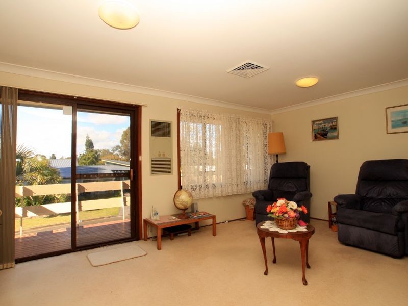 1 Plover Close, Sussex Inlet NSW 2540
