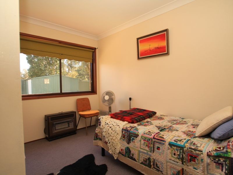 1 Plover Close, Sussex Inlet NSW 2540