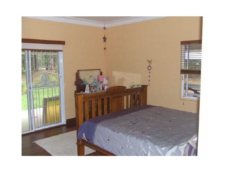 802 Sussex Inlet Road, Sussex Inlet NSW 2540