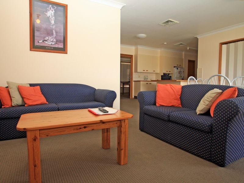 38 Whimbrel Drive, Sussex Inlet NSW 2540