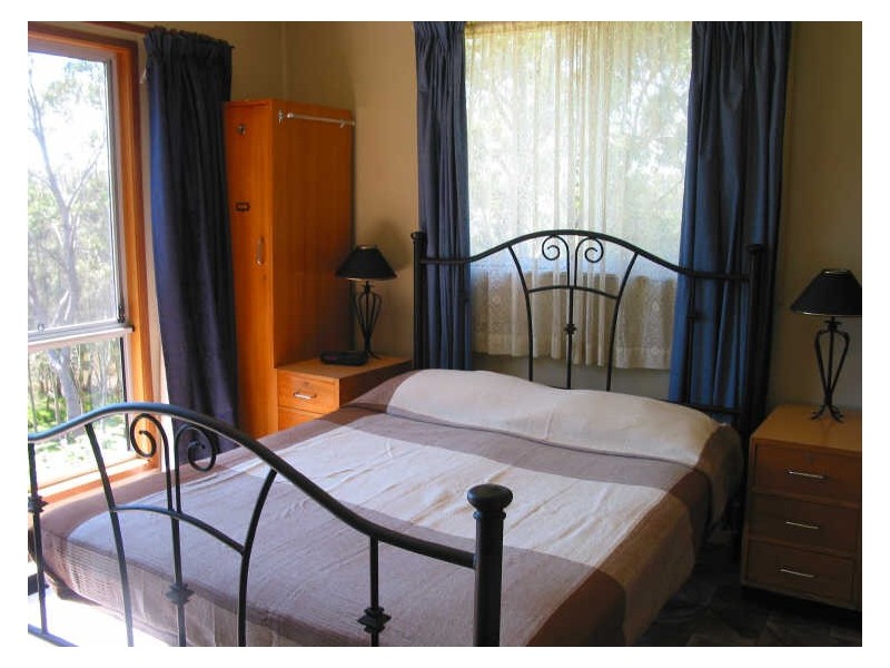 294 River Road, Sussex Inlet NSW 2540