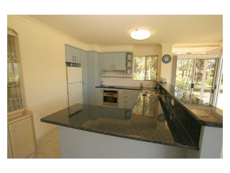 10 Lagoon Crescent, Sussex Inlet NSW 2540