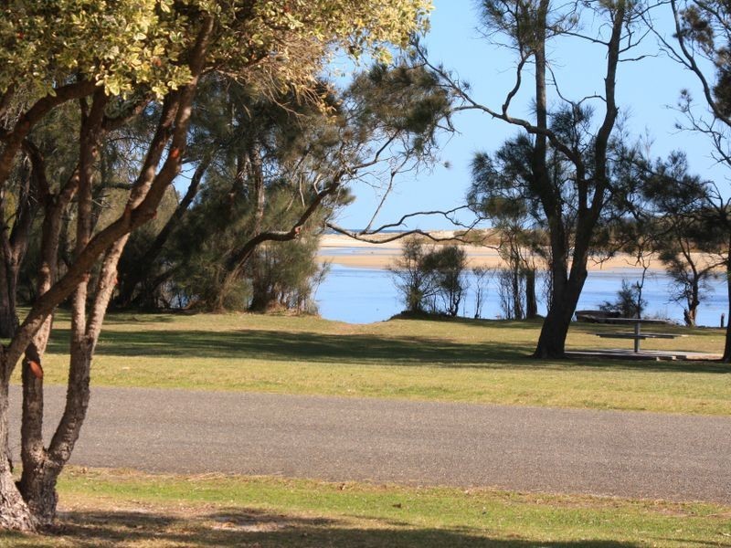 25 Lakeland Avenue, Berrara NSW 2540