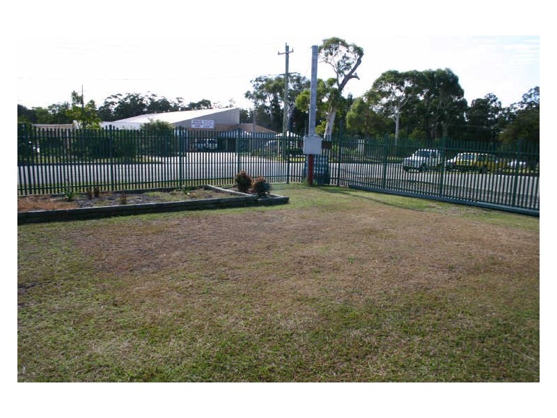 6 Flood Avenue, Sussex Inlet NSW 2540