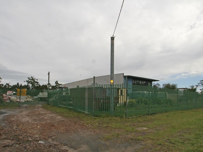 6 Flood Avenue, Sussex Inlet NSW 2540