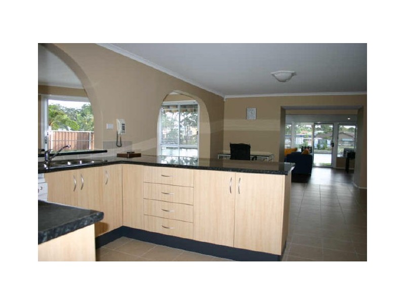 9 Cormorant Ave, Sussex Inlet NSW 2540