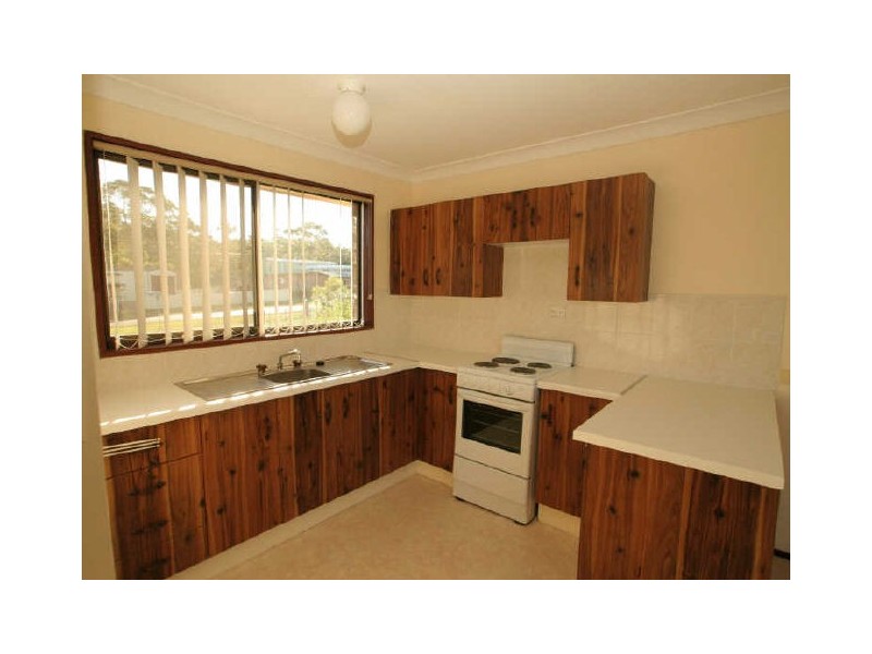 1/58 Iverison Road, Sussex Inlet NSW 2540