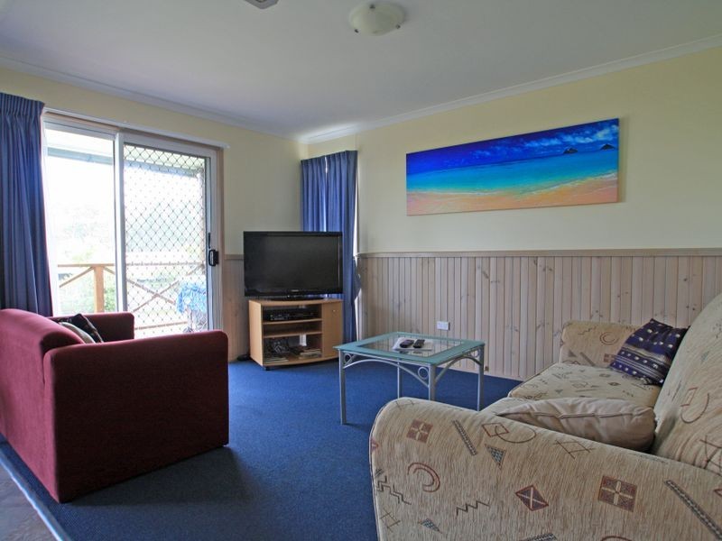 Chalet 13 Berrara Road, Berrara NSW 2540