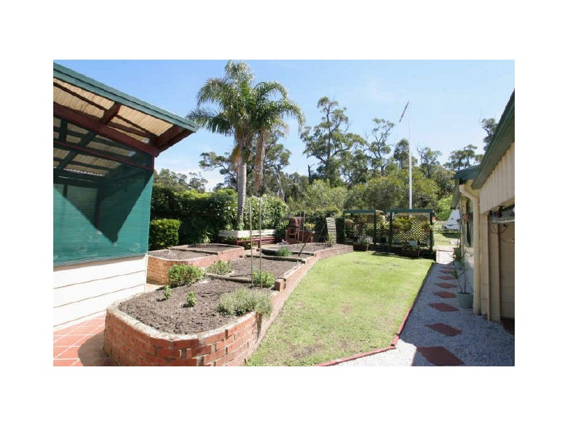 15 Ainsdale Street, Sussex Inlet NSW 2540