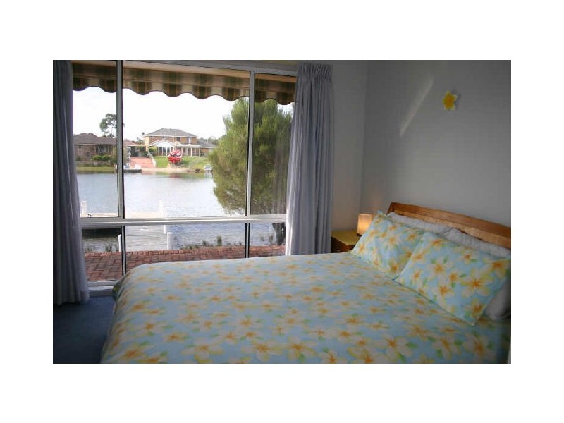 36 Cormorant Avenue, Sussex Inlet NSW 2540