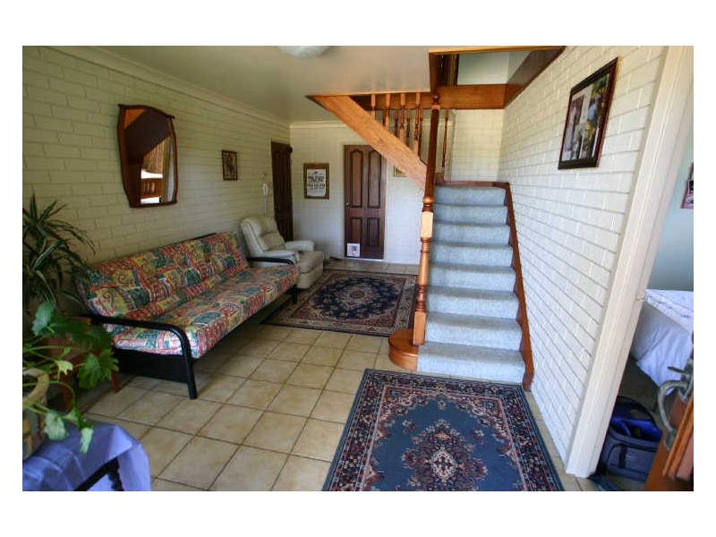 1 Edgewater Avenue, Sussex Inlet NSW 2540