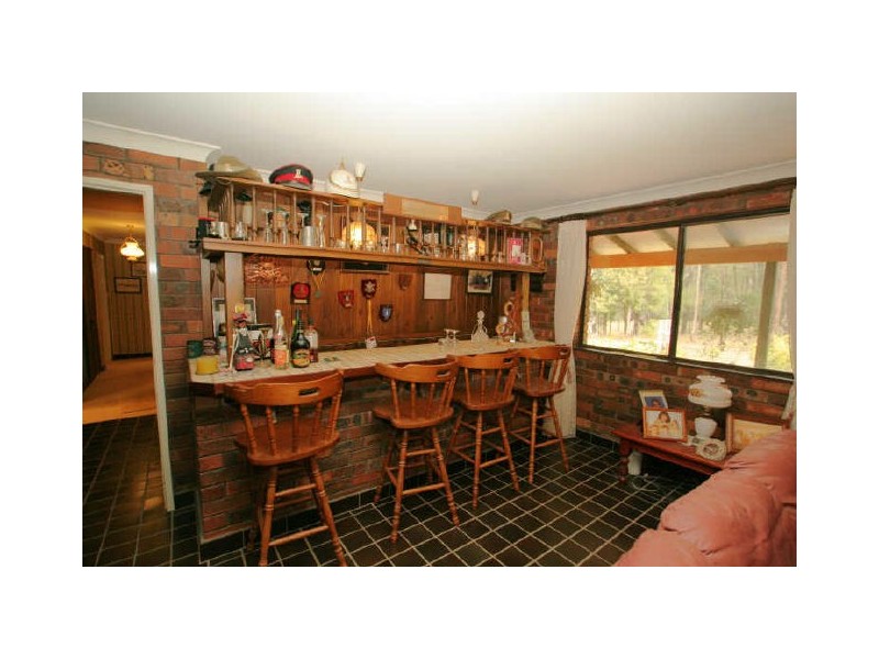 861 Sussex Inlet Road, Sussex Inlet NSW 2540