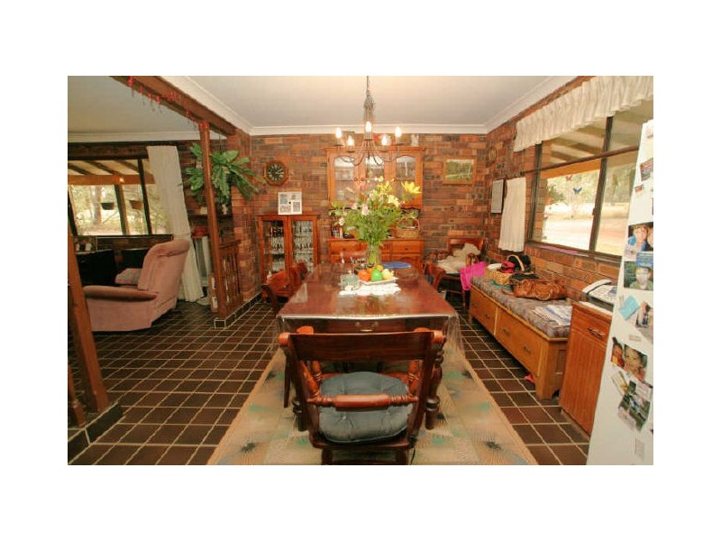 861 Sussex Inlet Road, Sussex Inlet NSW 2540