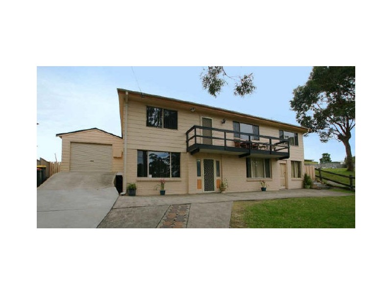 5 Ridge Avenue, Sussex Inlet NSW 2540