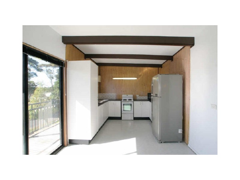 32 Wayfarer Drive, Sussex Inlet NSW 2540