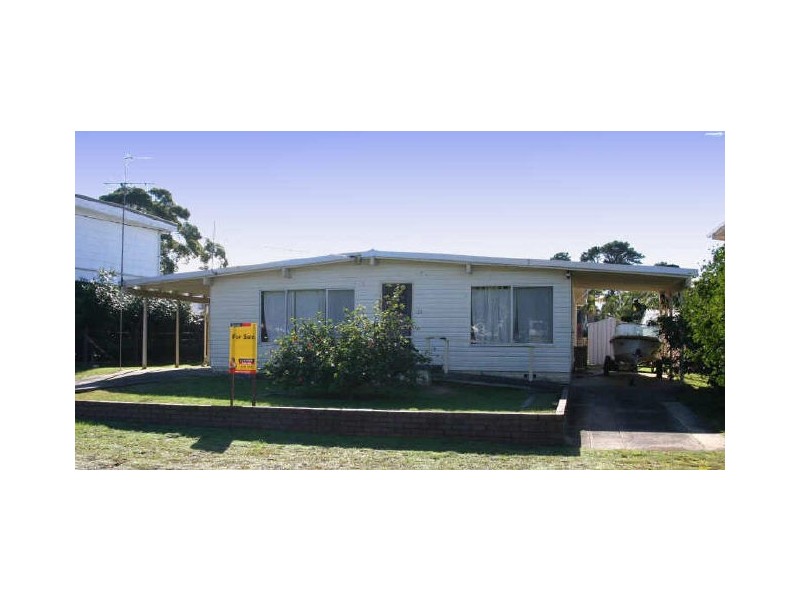 23 Edgewater Avenue, Sussex Inlet NSW 2540