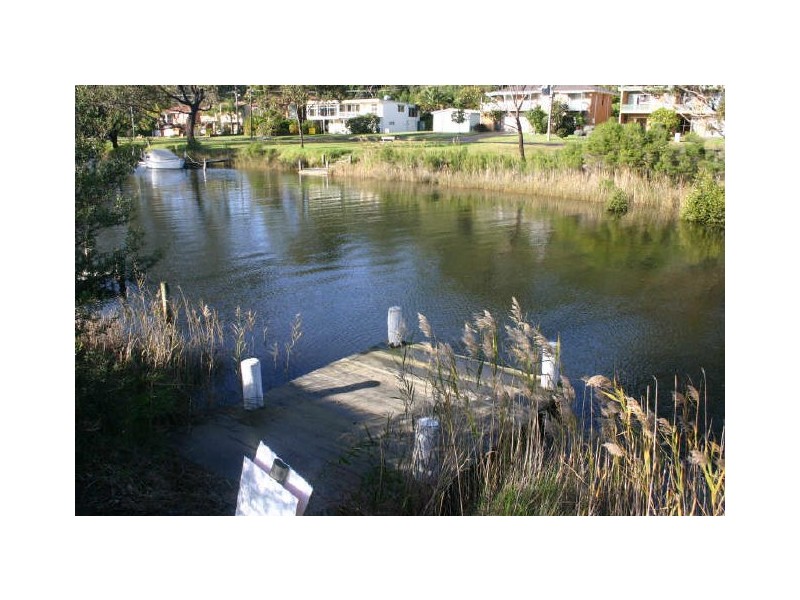 23 Edgewater Avenue, Sussex Inlet NSW 2540