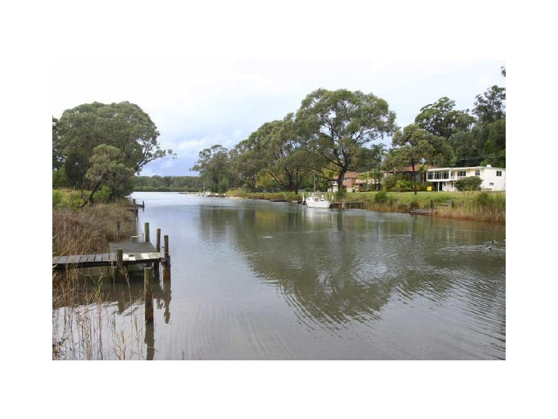23 Edgewater Avenue, Sussex Inlet NSW 2540