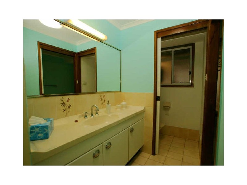 69 Cater Crescent, Sussex Inlet NSW 2540