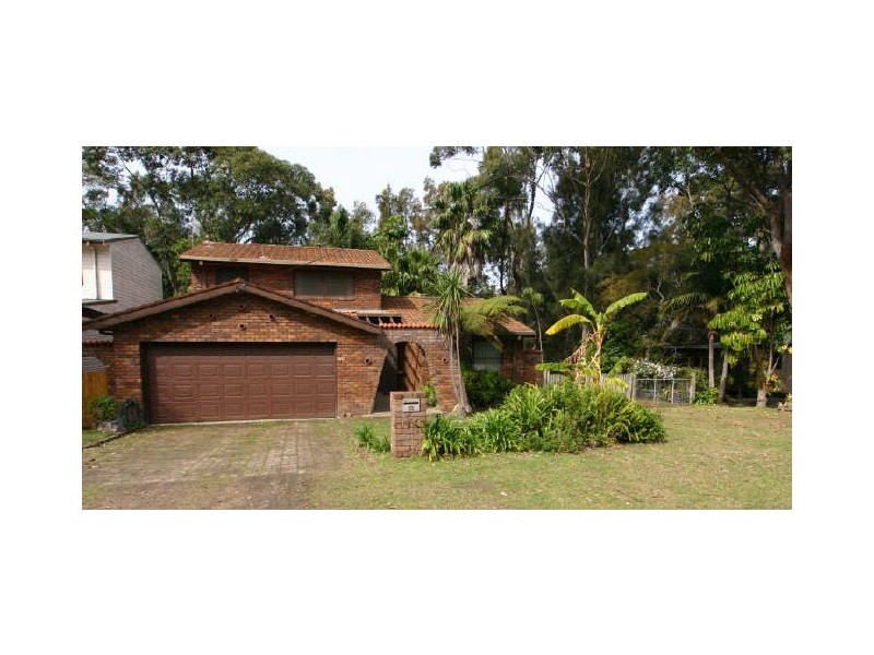 22 Waterhaven Avenue, Berrara NSW 2540
