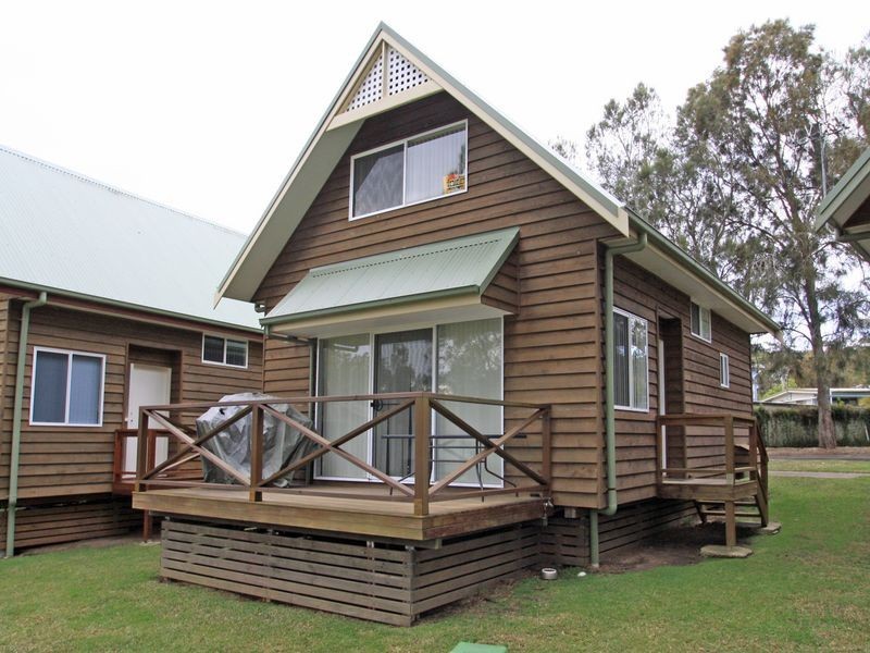 Chalet 19 Berrara Road, Berrara NSW 2540