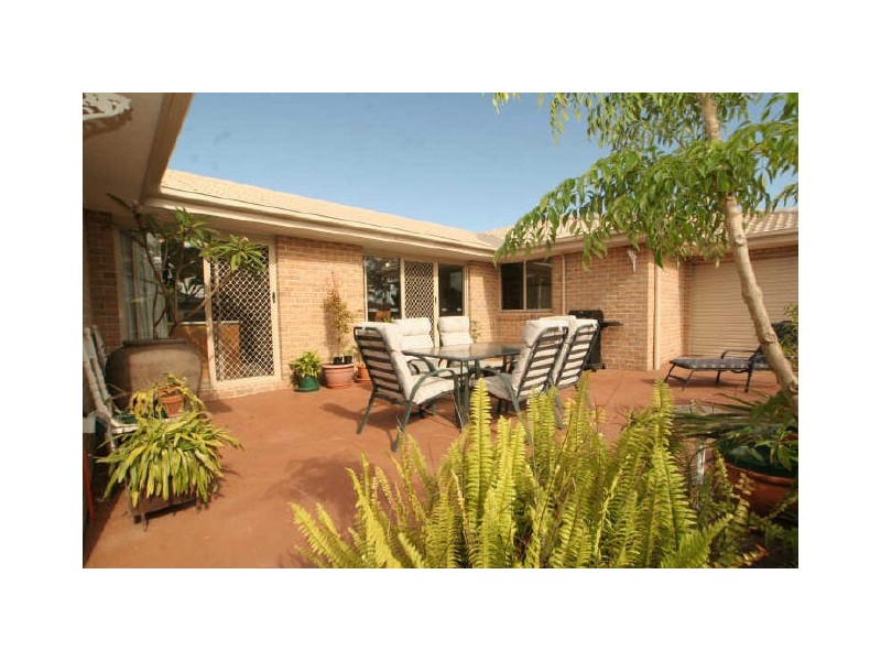 28 Seaberry Street, Sussex Inlet NSW 2540