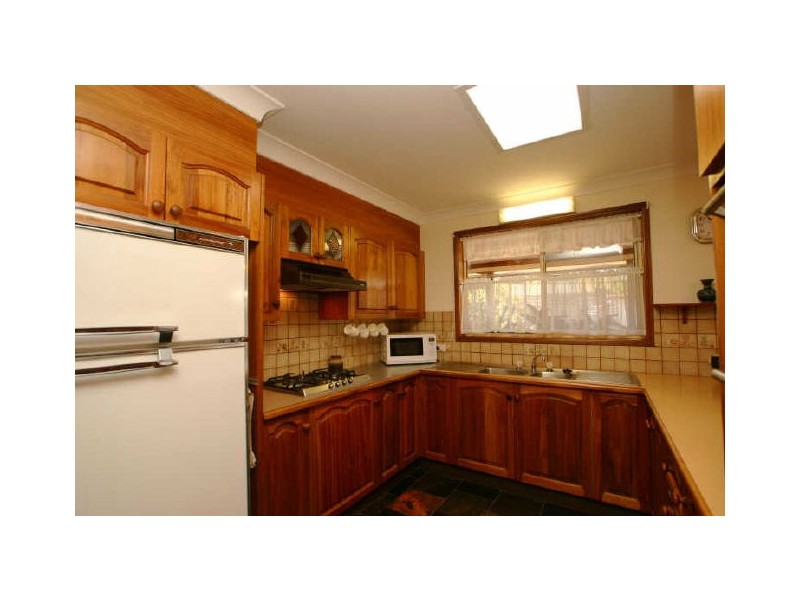 28 Glanville Road, Sussex Inlet NSW 2540