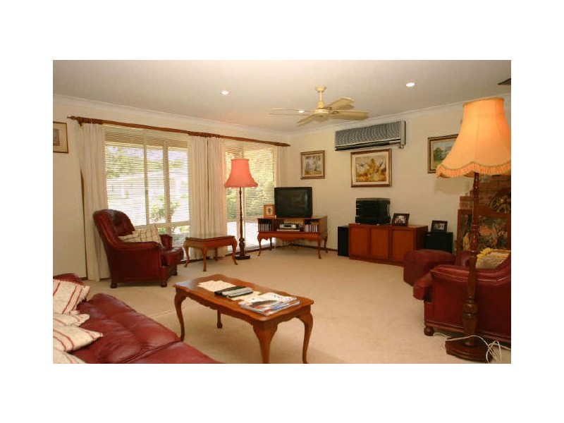 28 Glanville Road, Sussex Inlet NSW 2540