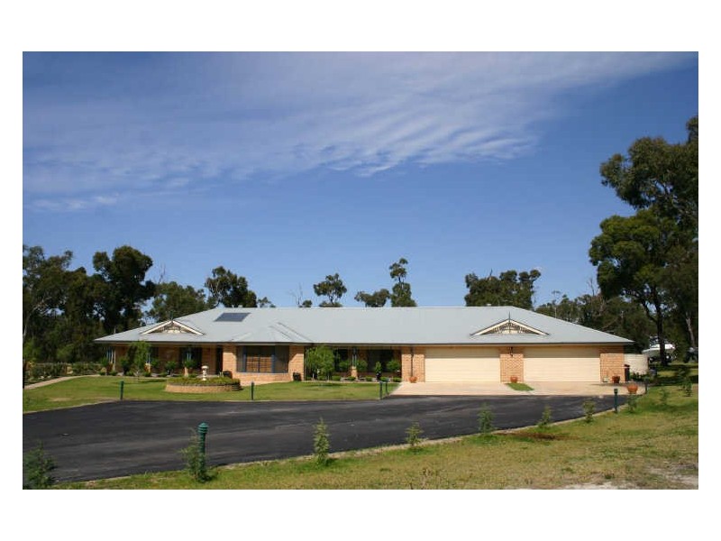 442 Sussex Inlet Road, Sussex Inlet NSW 2540