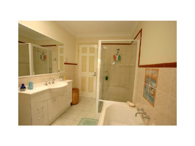 5 Ibis Place, Sussex Inlet NSW 2540