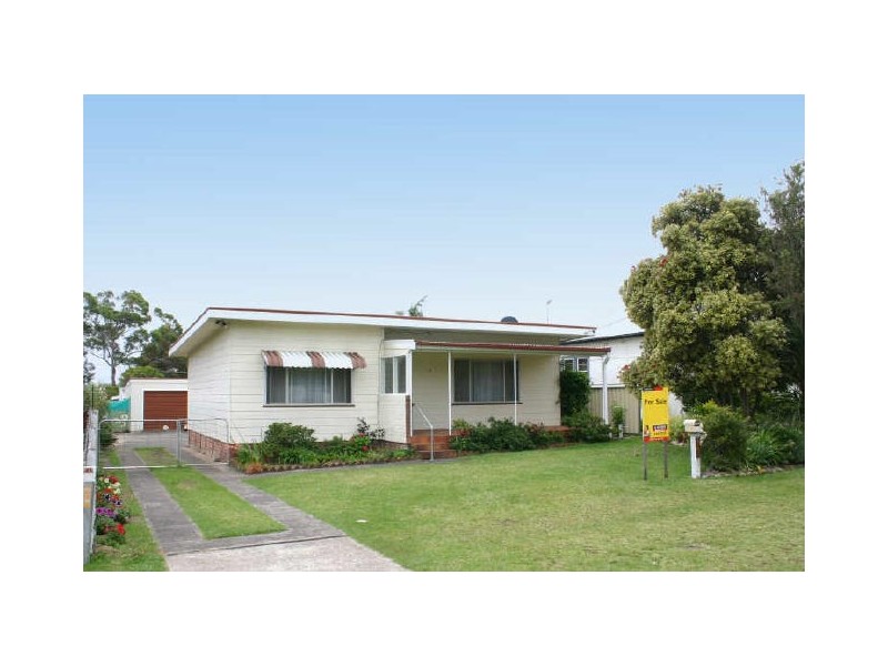 15 Lyons Road, Sussex Inlet NSW 2540