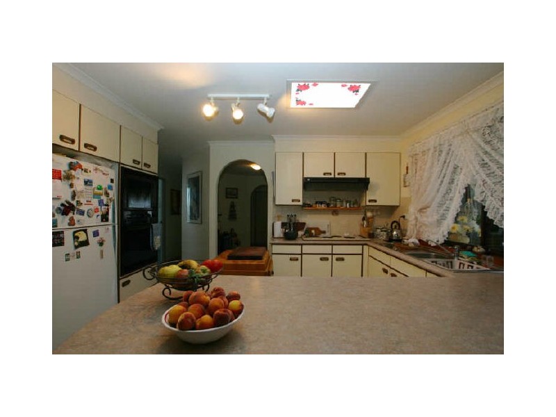 10 Justfield Drive, Sussex Inlet NSW 2540
