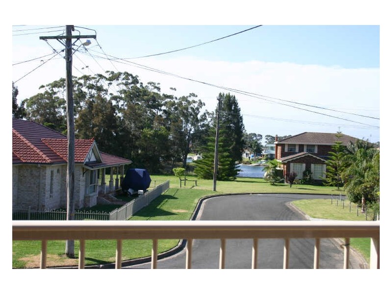 10 Corang Avenue, Sussex Inlet NSW 2540