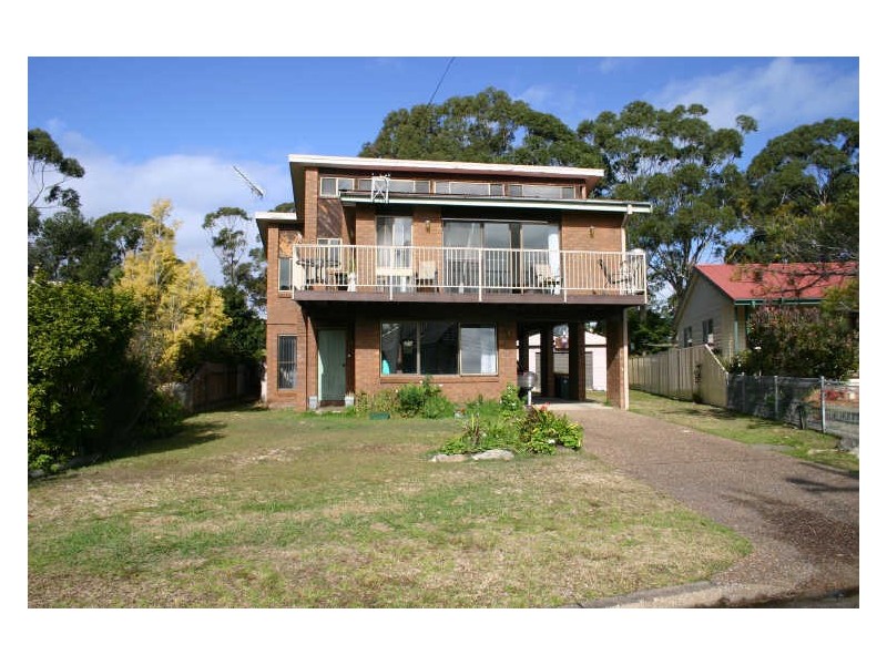 10 Corang Avenue, Sussex Inlet NSW 2540