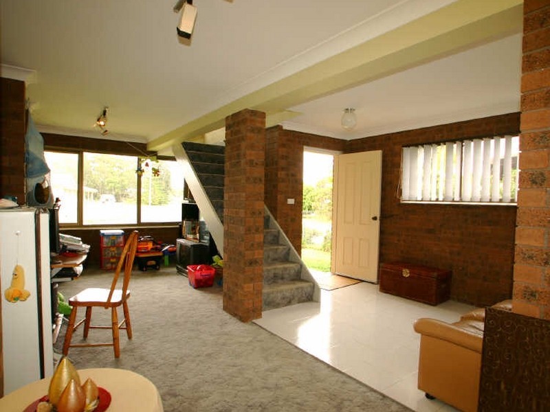 10 Corang Avenue, Sussex Inlet NSW 2540