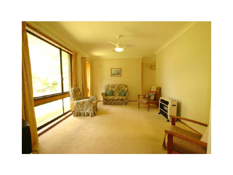 23 GLANVILLE RD, Sussex Inlet NSW 2540