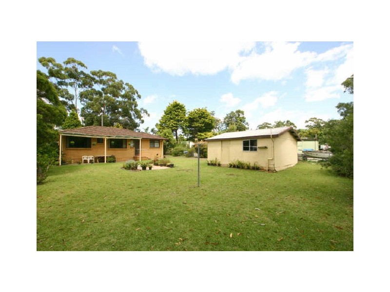 23 GLANVILLE RD, Sussex Inlet NSW 2540