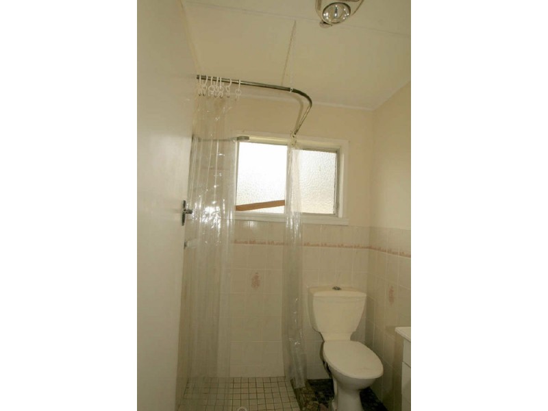 10 Lyons Road, Sussex Inlet NSW 2540