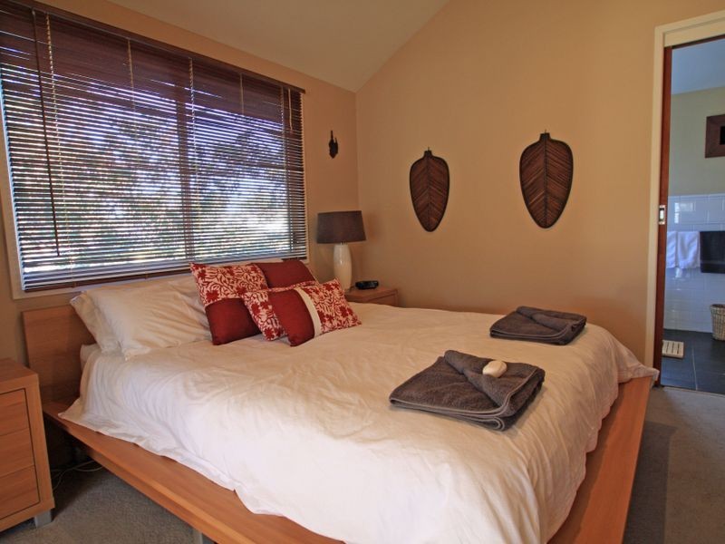 1/187A Jacobs Drive, Sussex Inlet NSW 2540