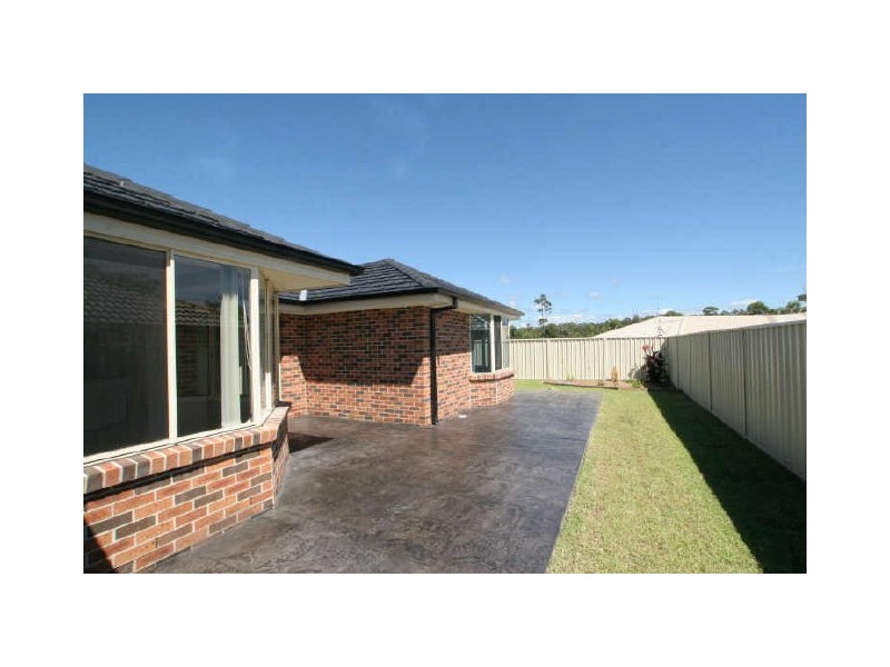 17 Murre Street, Sussex Inlet NSW 2540