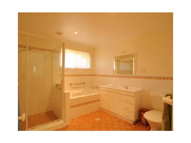 7 Avocet Street, Sussex Inlet NSW 2540