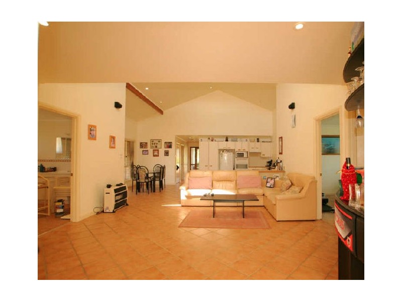 7 Avocet Street, Sussex Inlet NSW 2540