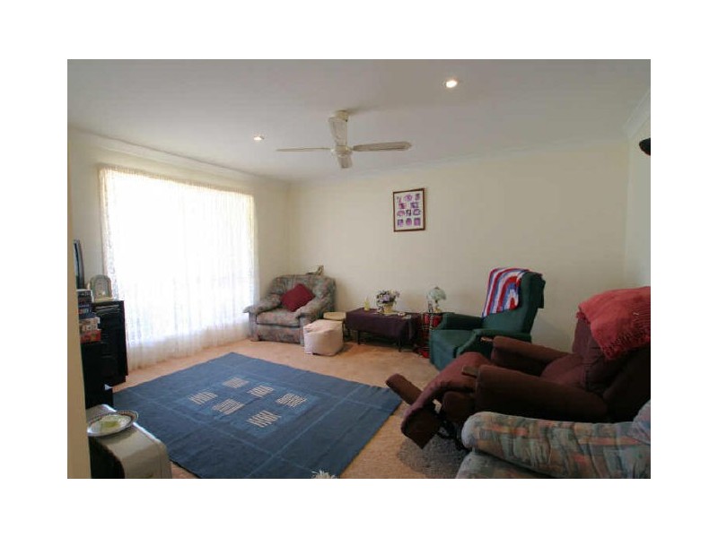 7 Avocet Street, Sussex Inlet NSW 2540