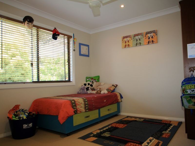 19 Surfway Avenue, Berrara NSW 2540
