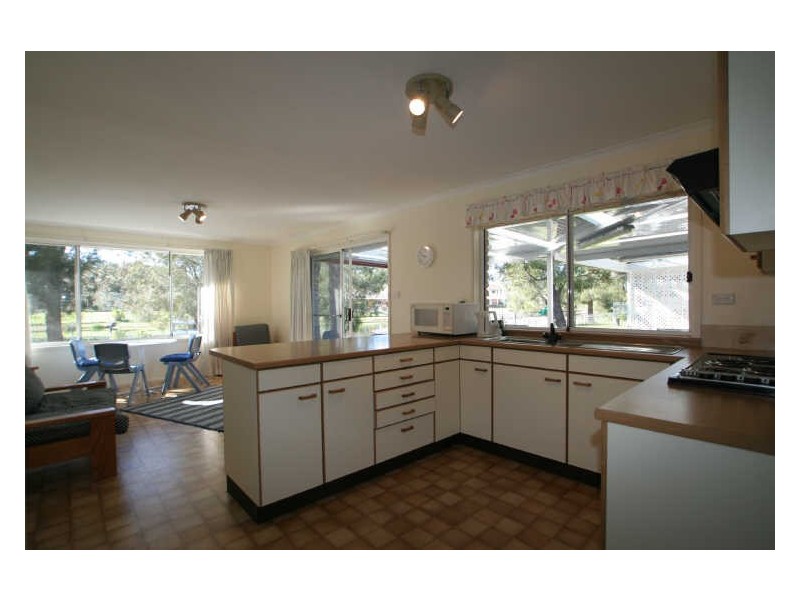 25 Ibis Place, Sussex Inlet NSW 2540