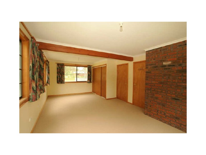 596 Sussex Inlet Road, Sussex Inlet NSW 2540