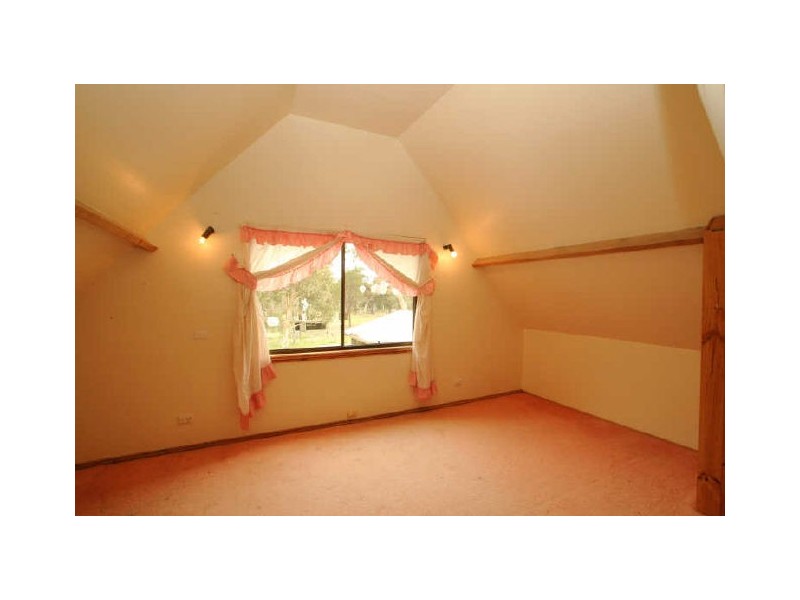 596 Sussex Inlet Road, Sussex Inlet NSW 2540