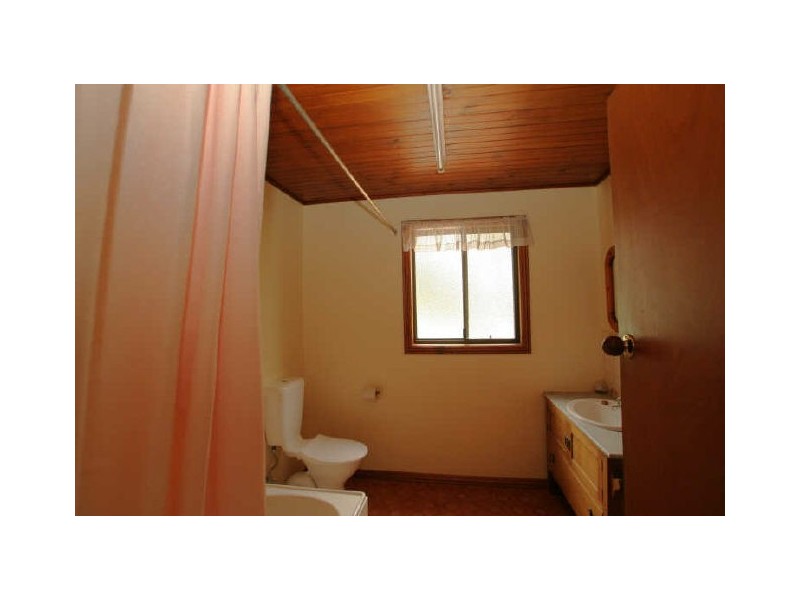 596 Sussex Inlet Road, Sussex Inlet NSW 2540