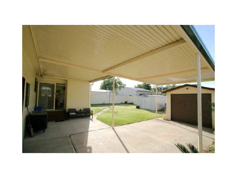 4 Beachcomber Avenue, Sussex Inlet NSW 2540