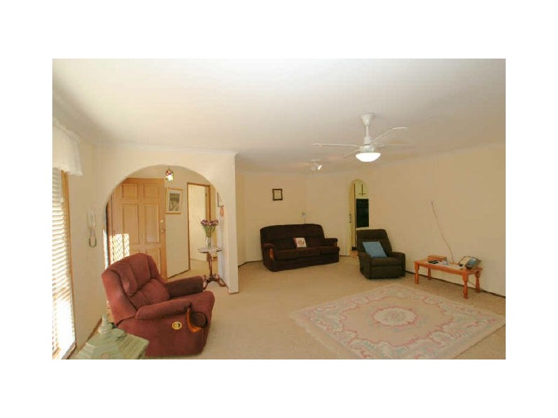 13 Wildwood Avenue, Sussex Inlet NSW 2540